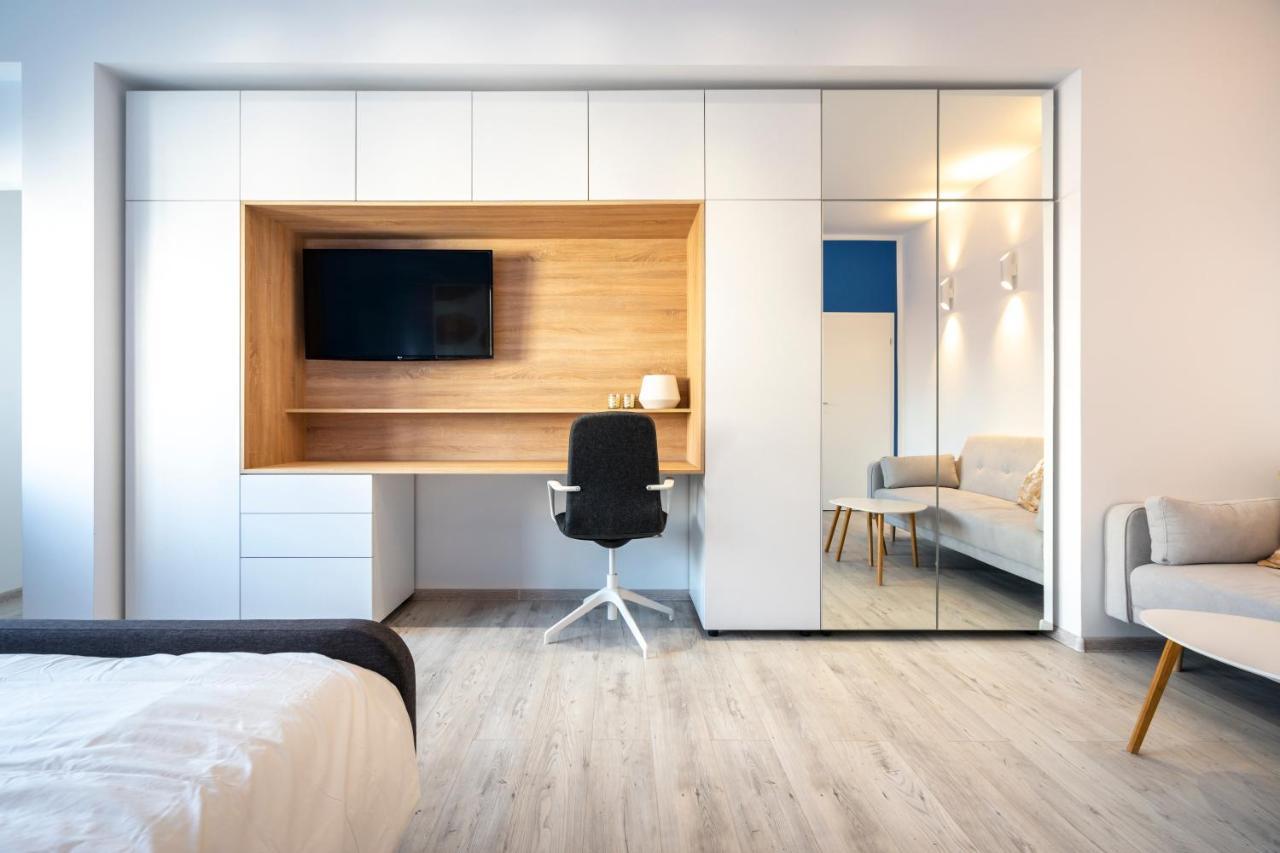 Blue Design Apartament In Magheru بوخارست المظهر الخارجي الصورة